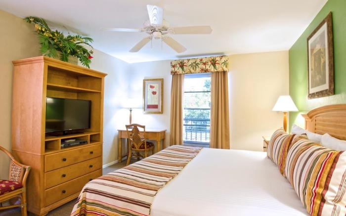 Park Shore Resort by Sunstream