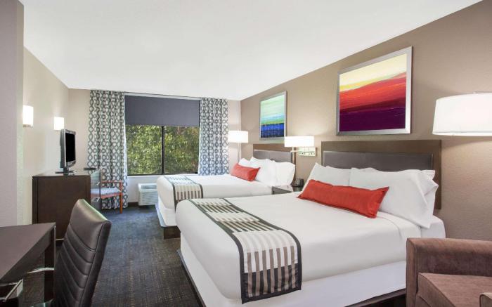 Wingate by Wyndham Columbia