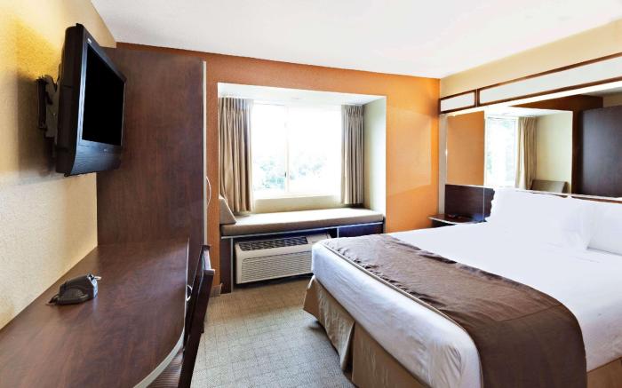 Microtel Inn & Suites by Wyndham Woodstock/Atlanta North
