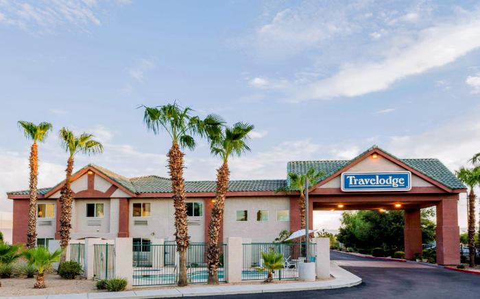 Days Inn by Wyndham Phoenix West