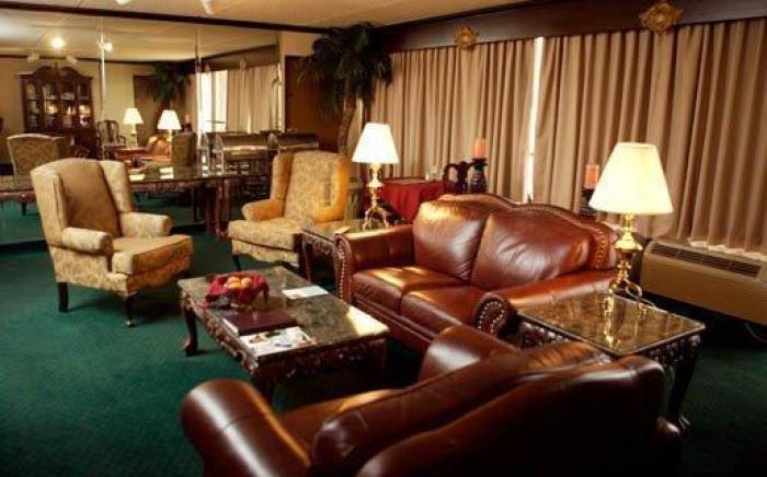 MCM Elegante Hotel