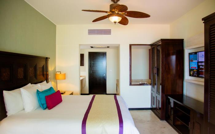 Casa Dorada Los Cabos Resort & Spa