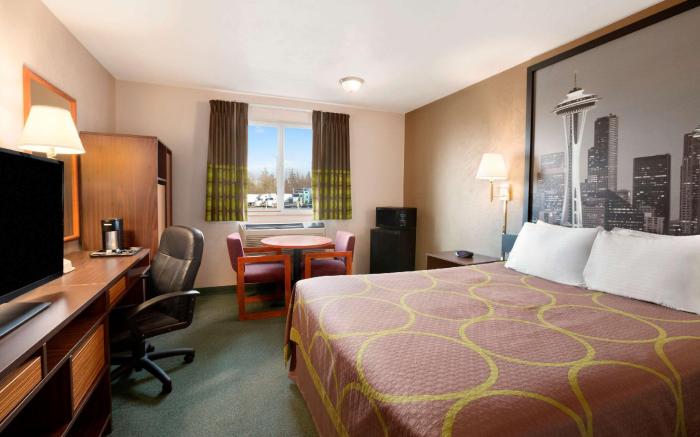 Super 8 By Wyndham Bellingham Airport/Ferndale