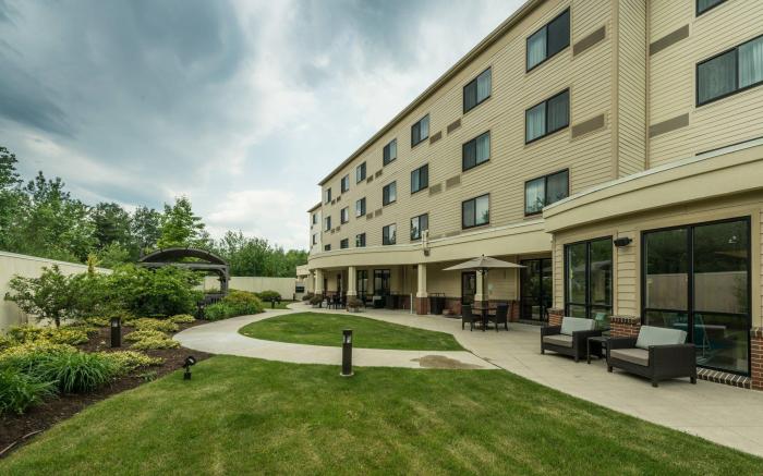 Courtyard Bangor