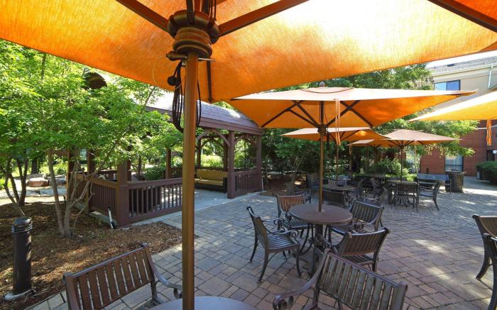 Courtyard by Marriott Hamilton