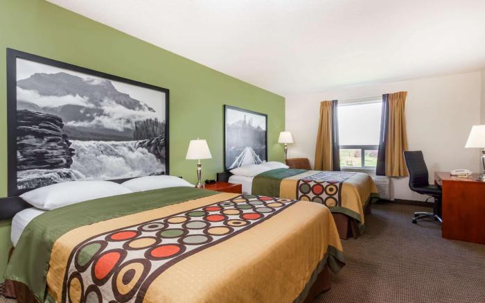 Super 8 By Wyndham Sherwood Park/Edmonton Area