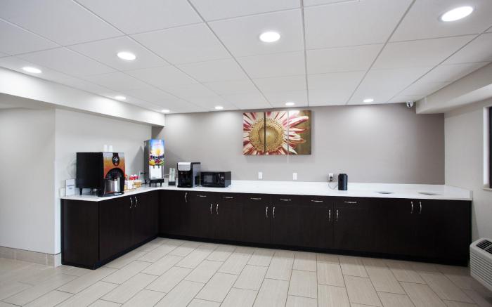 Red Roof PLUS+ Nashville South - Fairgrounds