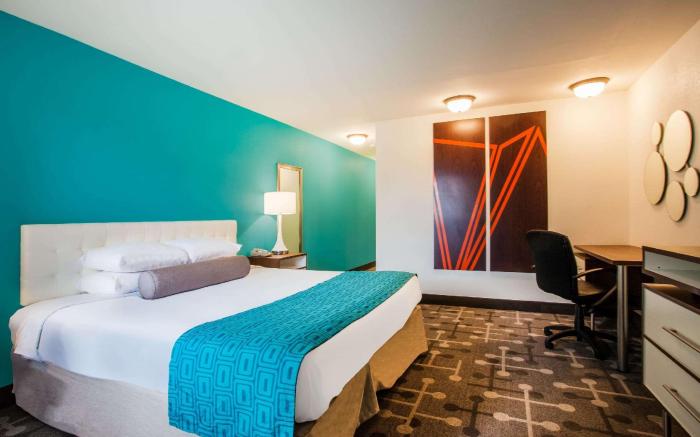 Howard Johnson by Wyndham Blackwood Near Philadelphia