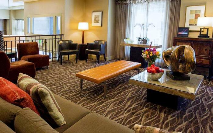 Executive Hotel Pacific