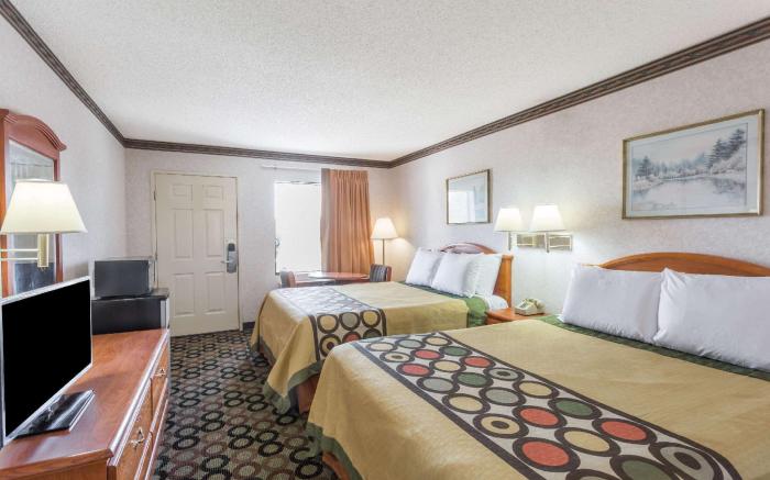 Super 8 By Wyndham Ashburn