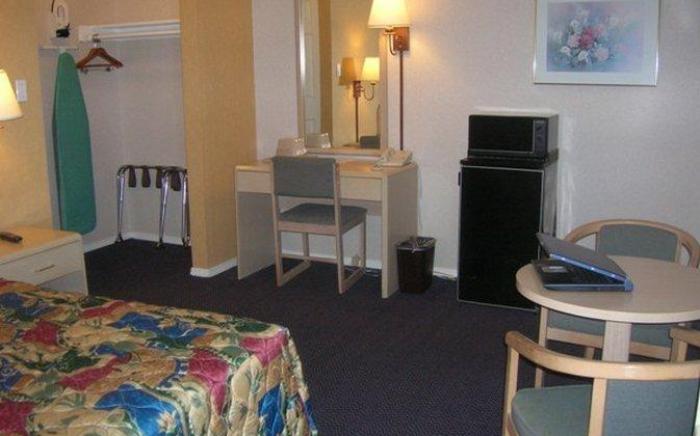 Ritz Inn
