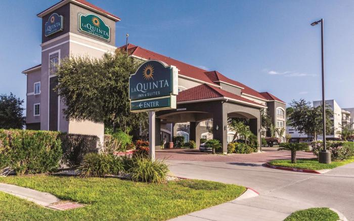 La Quinta Inn & Suites by Wyndham Mission at West McAllen