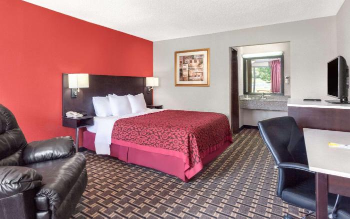 Days Inn by Wyndham Cullman