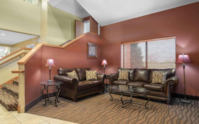 Comfort Inn & Suites Rochester South Mayo Clinic