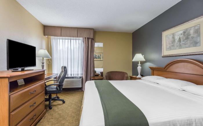 Days Inn by Wyndham Selma