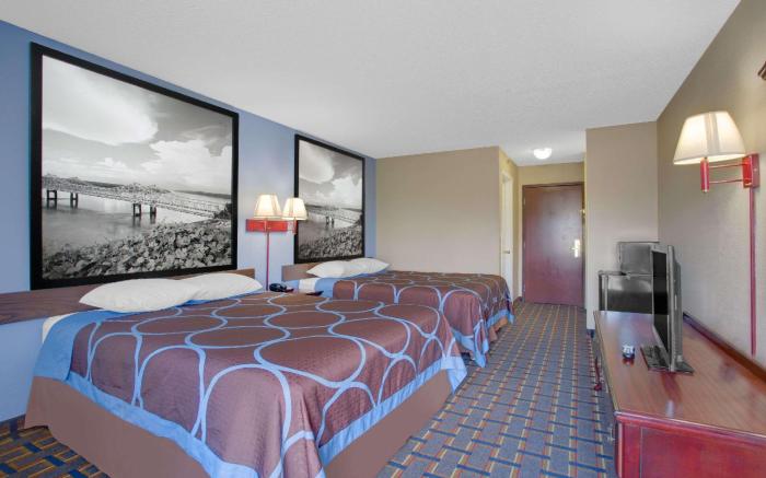 Super 8 By Wyndham Booneville