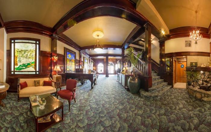 Historic Cary House Hotel