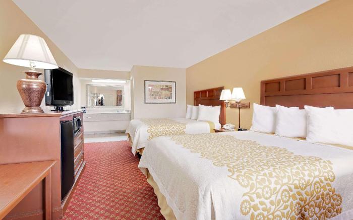 Days Inn by Wyndham Paris