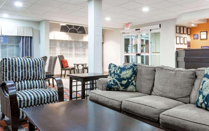 Microtel Inn & Suites by Wyndham Hoover/Birmingham