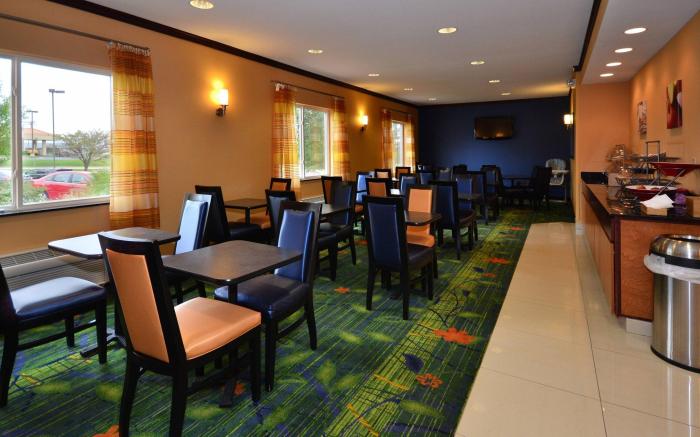 Fairfield Inn & Suites Jefferson City