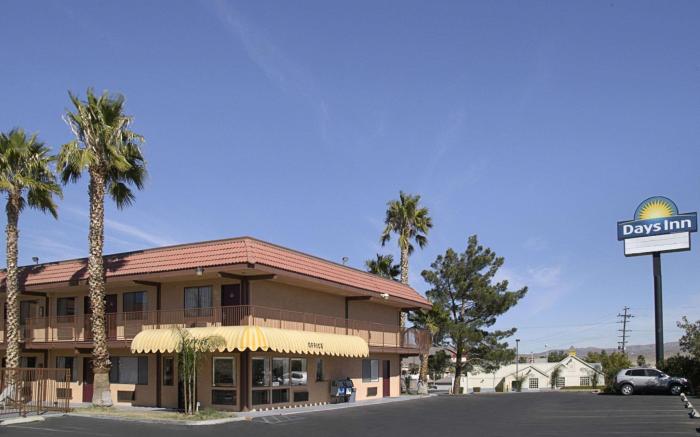 Days Inn by Wyndham Barstow