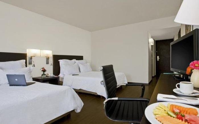 Fiesta Inn Guadalajara Expo