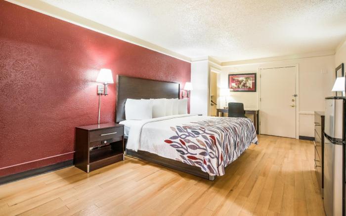 Red Roof Inn North Dallas - Park Central