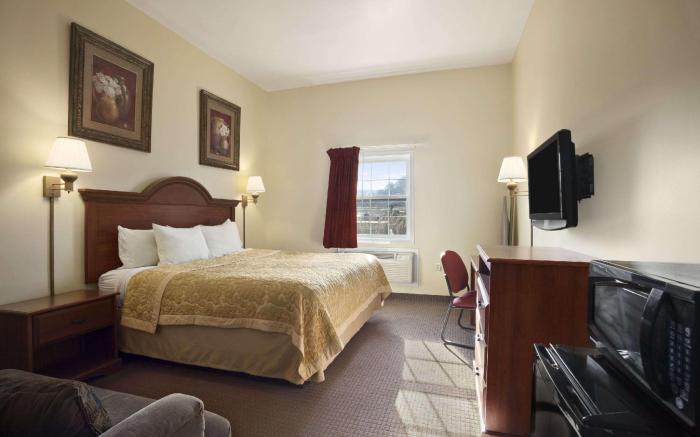 Super 8 By Wyndham Mifflinville Near Bloomsburg