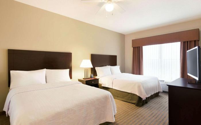 Homewood Suites by Hilton Minneapolis- St. Louis Park at West End