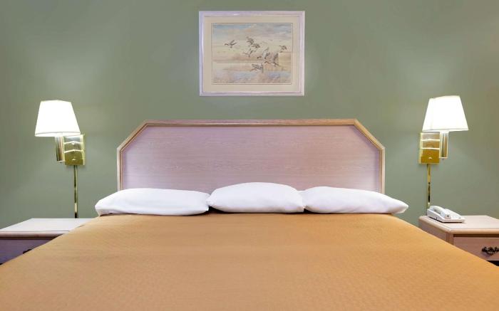 Super 8 By Wyndham Kosciusko