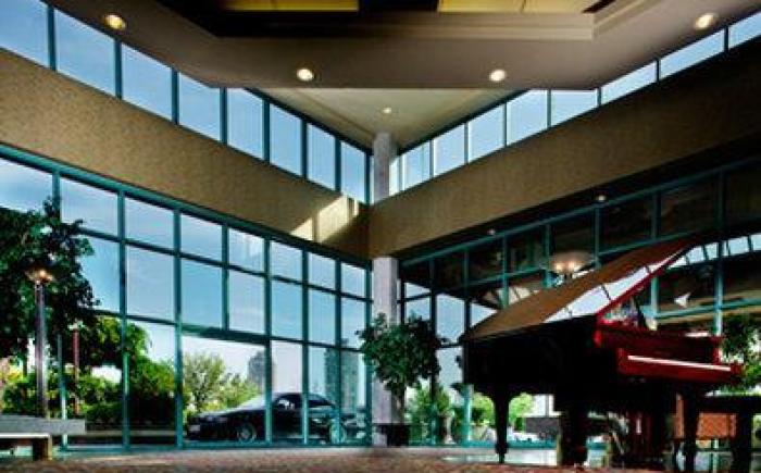 Executive Suites Hotel & Conference Center, Burnaby