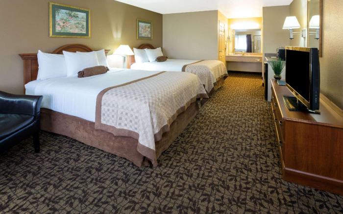 Hawthorn Suites by Wyndham Napa Valley