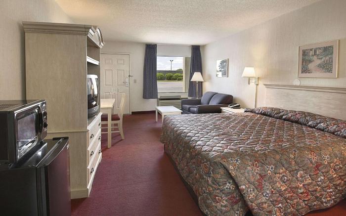 Baymont by Wyndham Richburg/Chester Area