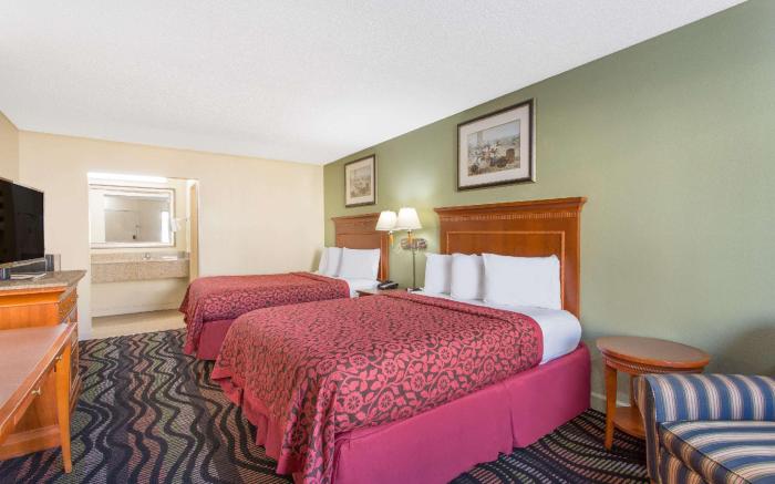 Days Inn by Wyndham Florence/I-95 North