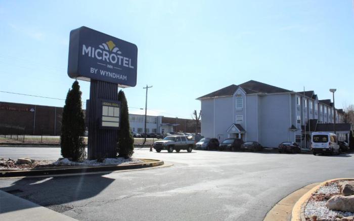 Microtel Inn & Suites by Wyndham Atlanta Airport