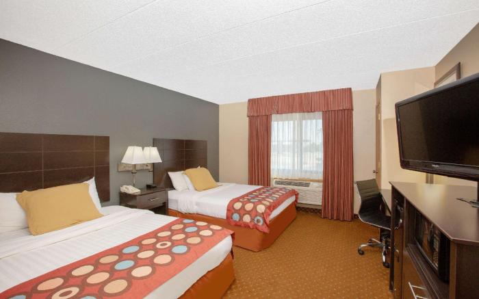 AmericInn by Wyndham Coralville