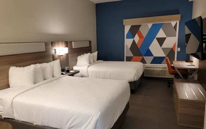 Holiday Inn Express Fayetteville-Fort Bragg