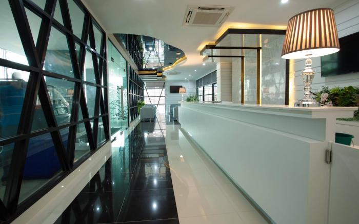 Thanburi Hotel