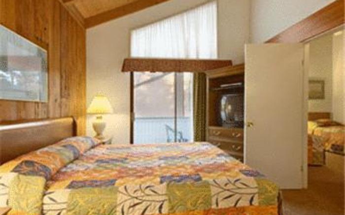 Best Western The Inn and Suites Pacific Grove