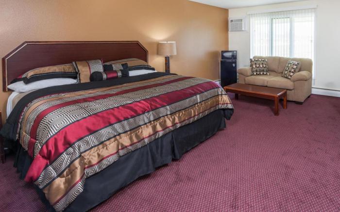 Knights Inn - Kirksville, MO