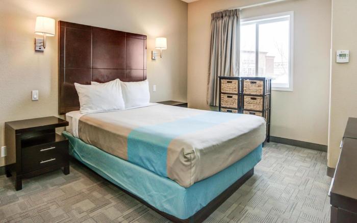 Motel 6 Red Deer