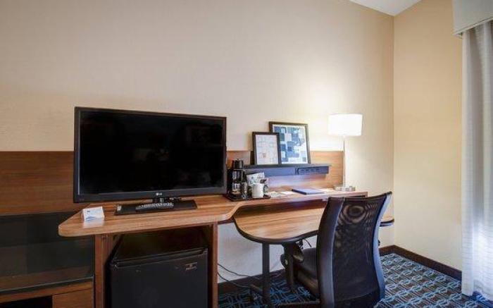 Comfort Inn & Suites Green Bay Stadium Area