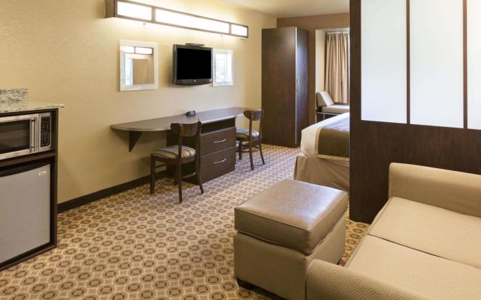 Microtel Inn & Suites by Wyndham Searcy