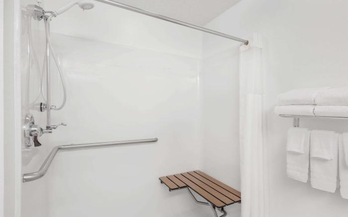 Microtel Inn & Suites by Wyndham Hamburg