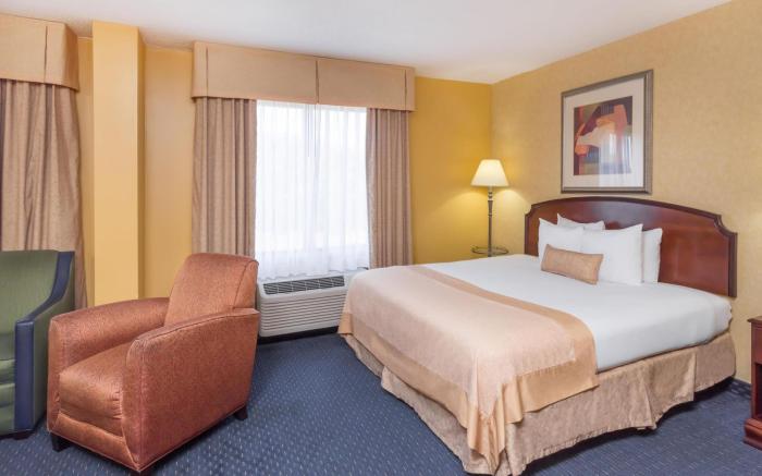 Wingate by Wyndham Greenville Airport