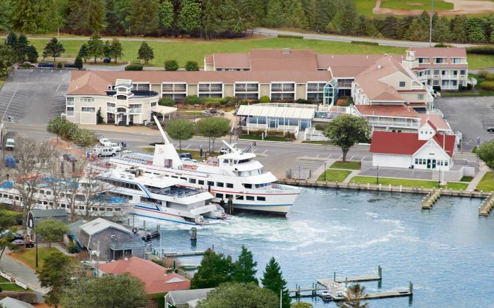 Hyannis Harbor Hotel