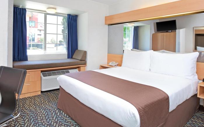 Microtel Inn & Suites by Wyndham Morgan Hill/San Jose Area