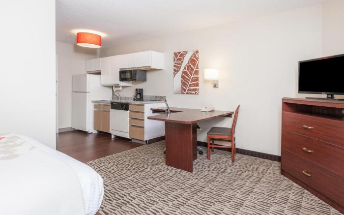 MainStay Suites Detroit Auburn Hills