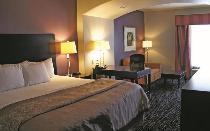 La Quinta Inn & Suites by Wyndham Lumberton