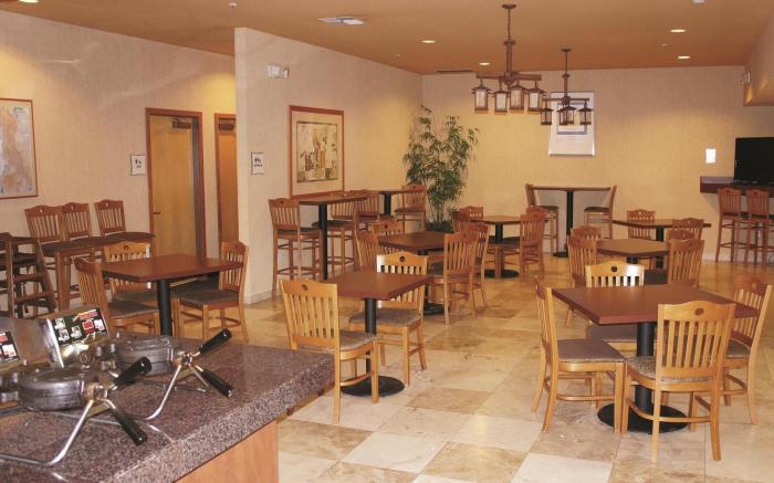 La Quinta Inn & Suites by Wyndham Vancouver